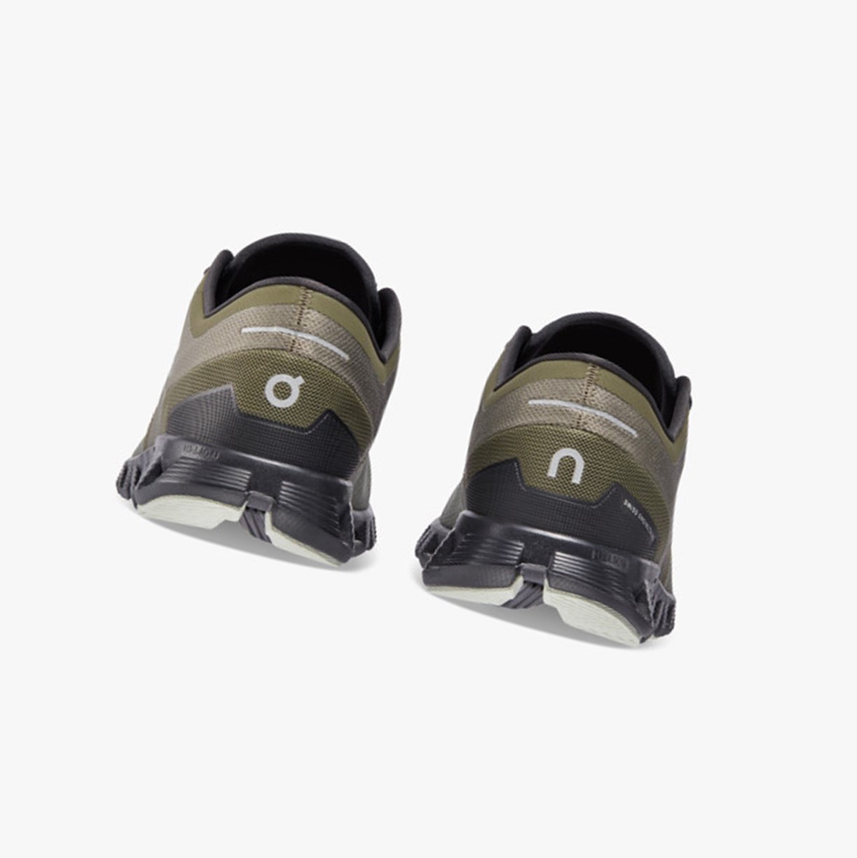 Tenis Deportivos On Running Cloud X 3 Hombre Olive/Reseda | 4681937-JO