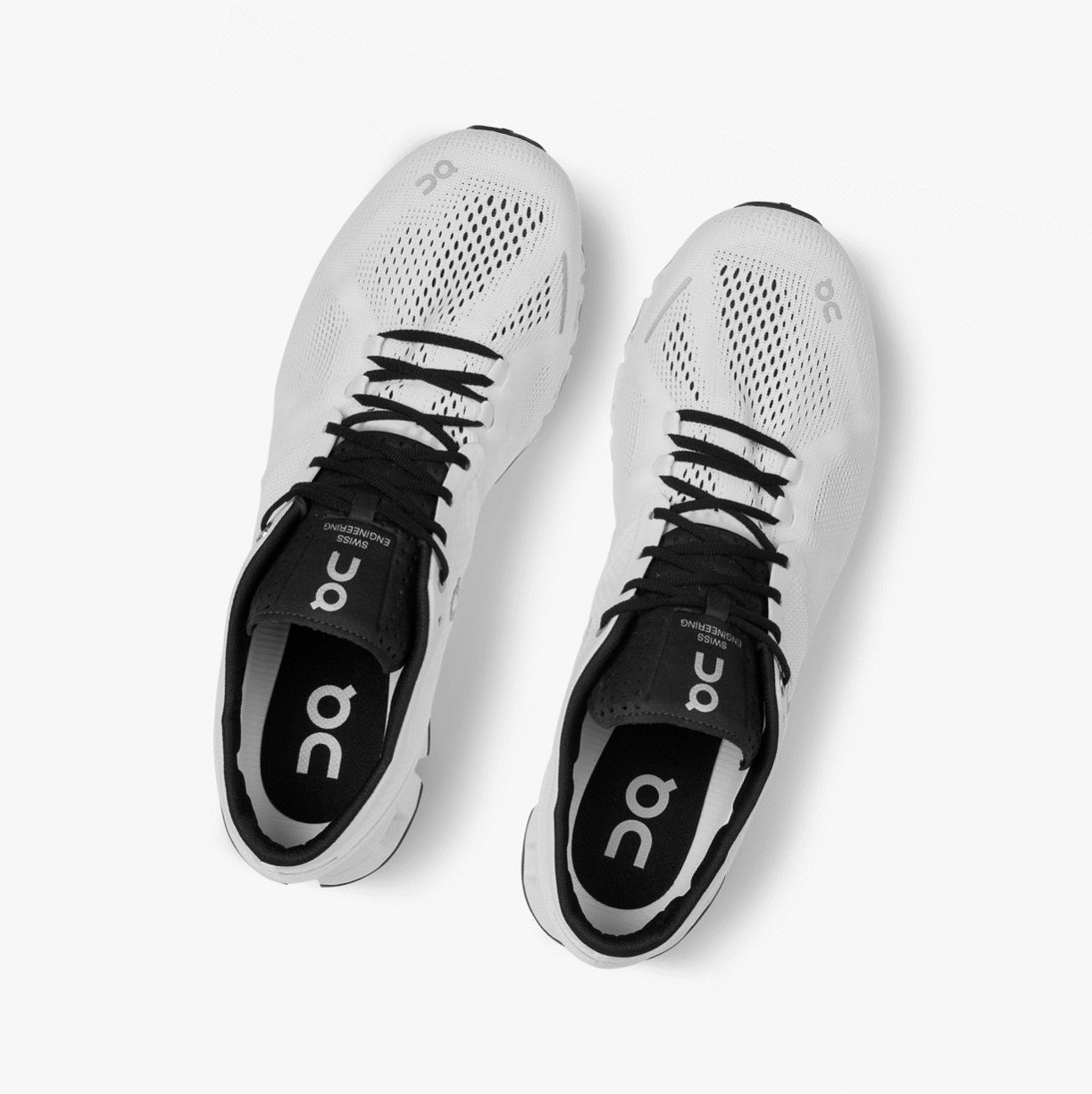 Tenis Deportivos On Running Cloud X Hombre Blancos | 8715320-NV