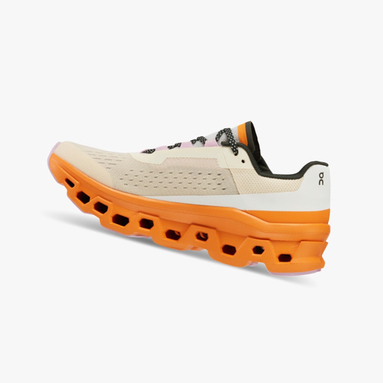 Tenis Deportivos On Running Cloudmonster Mujer Fawn/Turmeric | 9483702-GK