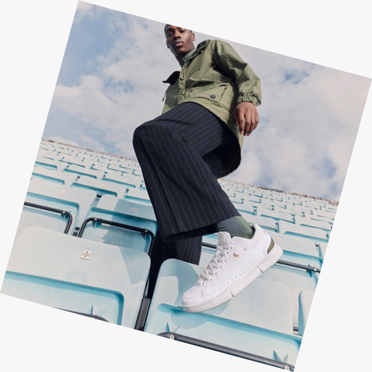 Tenis On Running THE ROGER Centre Court Hombre White/Jungle | 6753418-NV