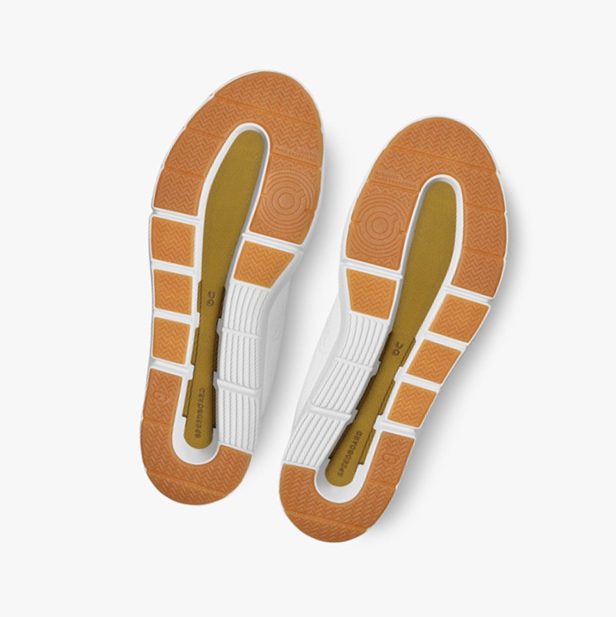 Tenis On Running THE ROGER Clubhouse Hombre White/Bronze | 3819452-RL