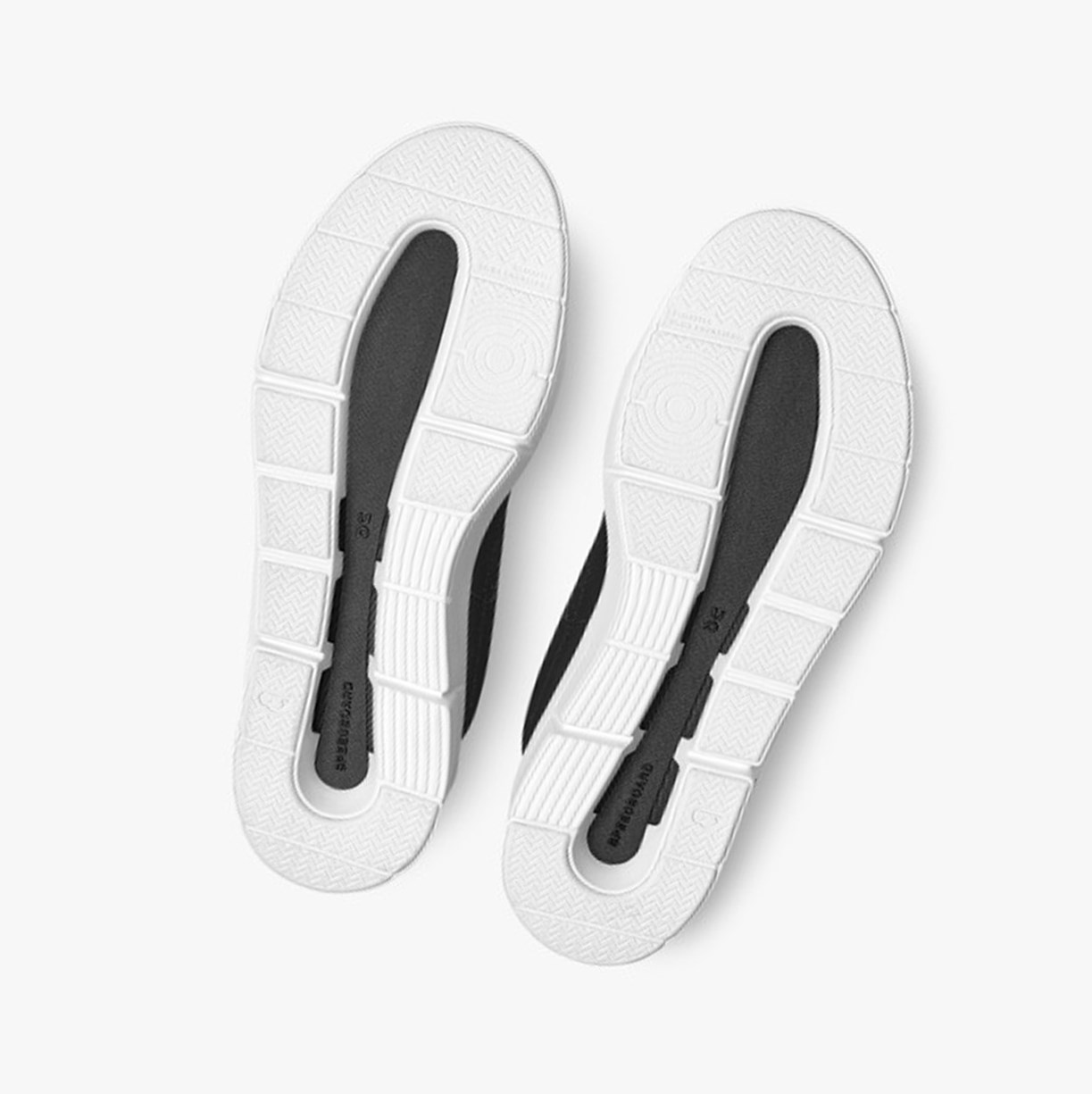 Tenis On Running THE ROGER Clubhouse Mujer Black/White | 3967215-BZ