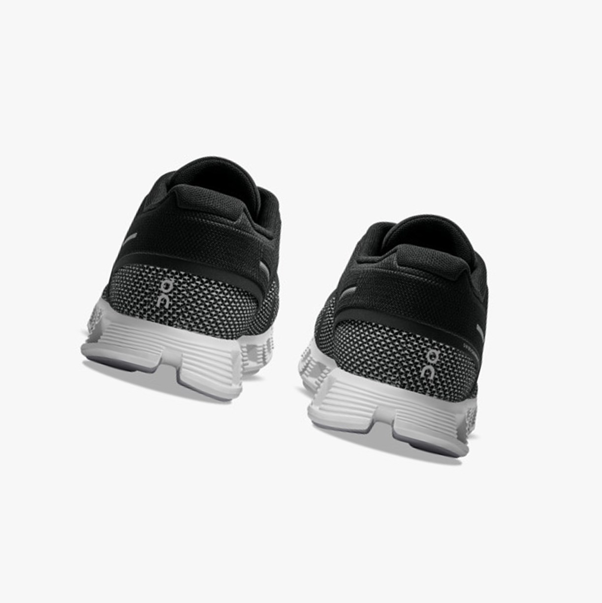 Tenis Para Correr On Running Cloudgo Hombre Black/Alloy | 3169045-MJ