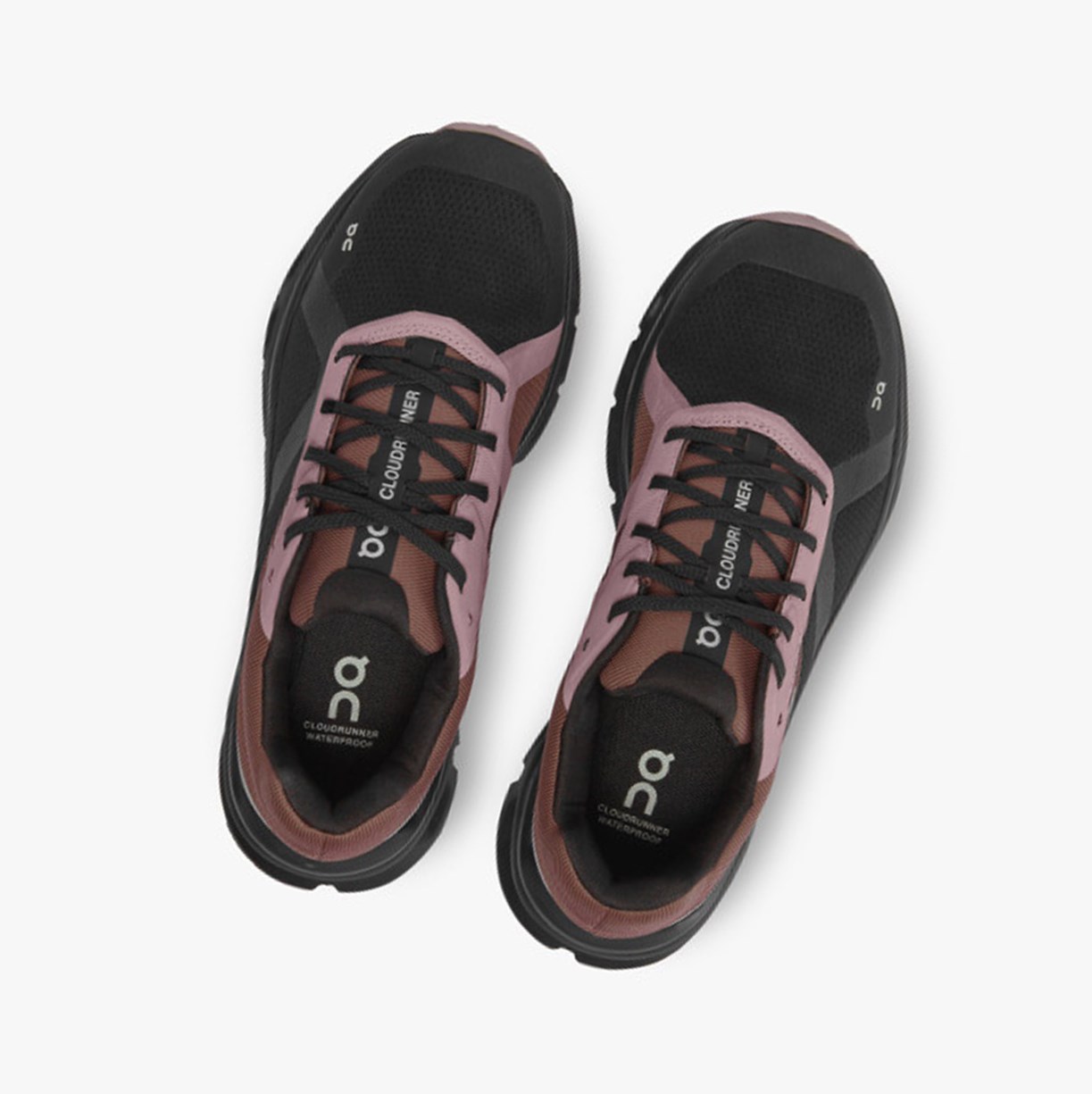 Tenis Para Correr On Running Cloudrunner Impermeables Mujer Black/Grape | 0162894-XT