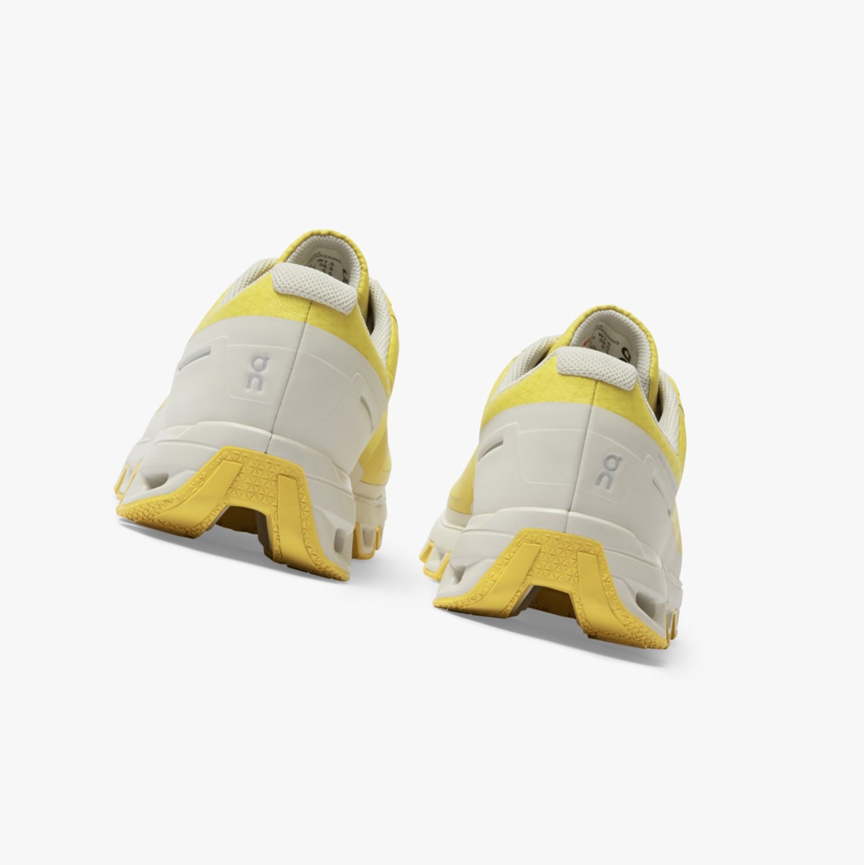Tenis Para Trail Running On Running Cloudventure Impermeables Mujer Moutarde | 2850137-IN