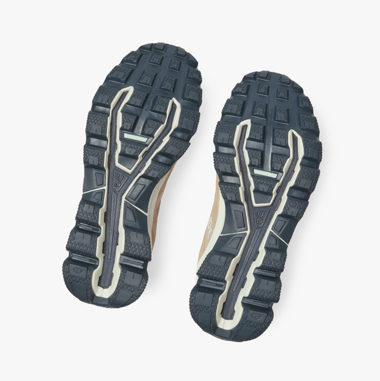 Tenis Para Trail Running On Running Cloudventure Impermeables Mujer Marrom | 9524760-GP